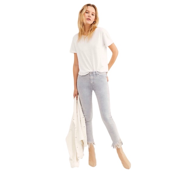 Free People Denim - FREE PEOPLE Great Heights Frayed Skinny Jeans